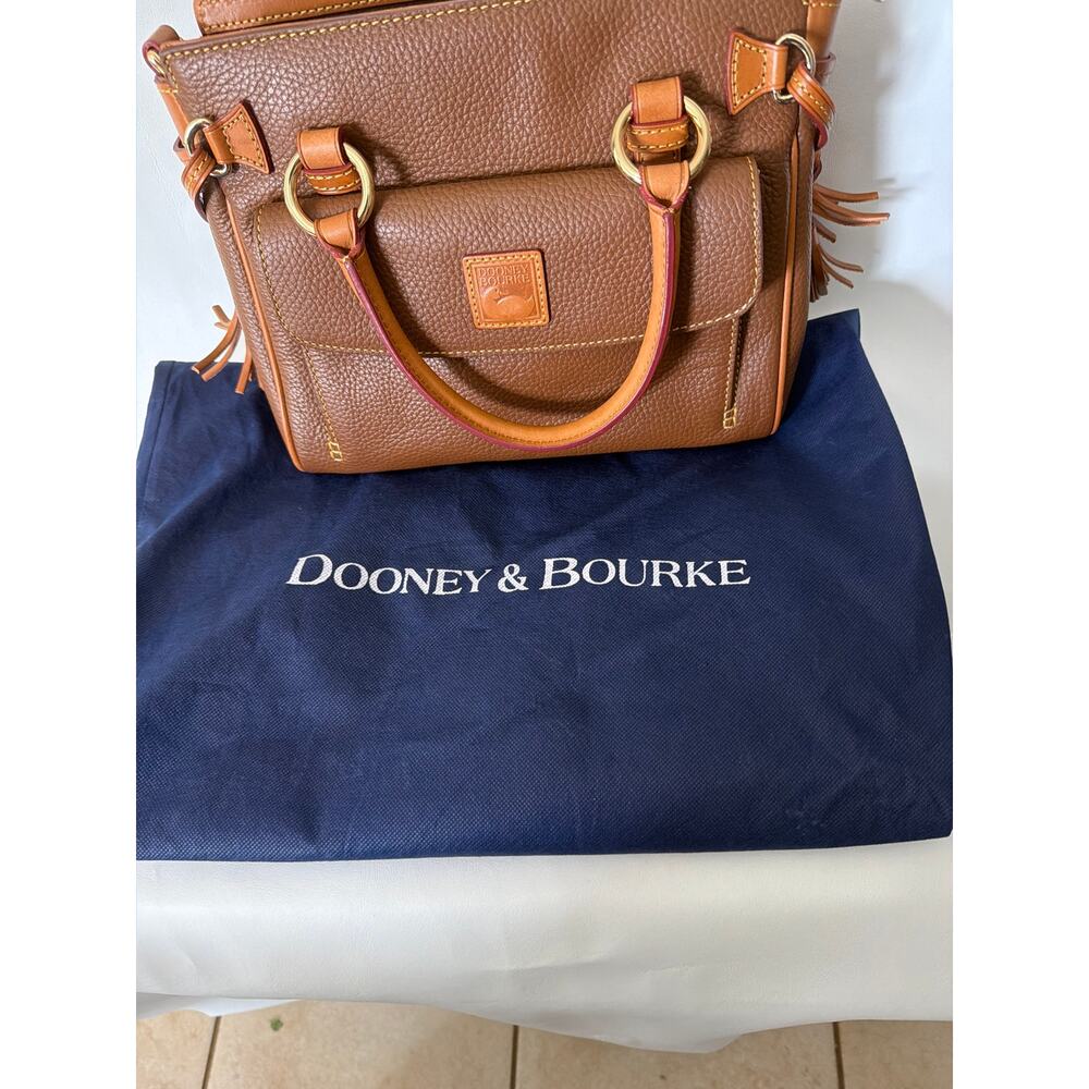 Dooney & Bourke medium pocket satchel high end pebble grain collection - Picture 11 of 14
